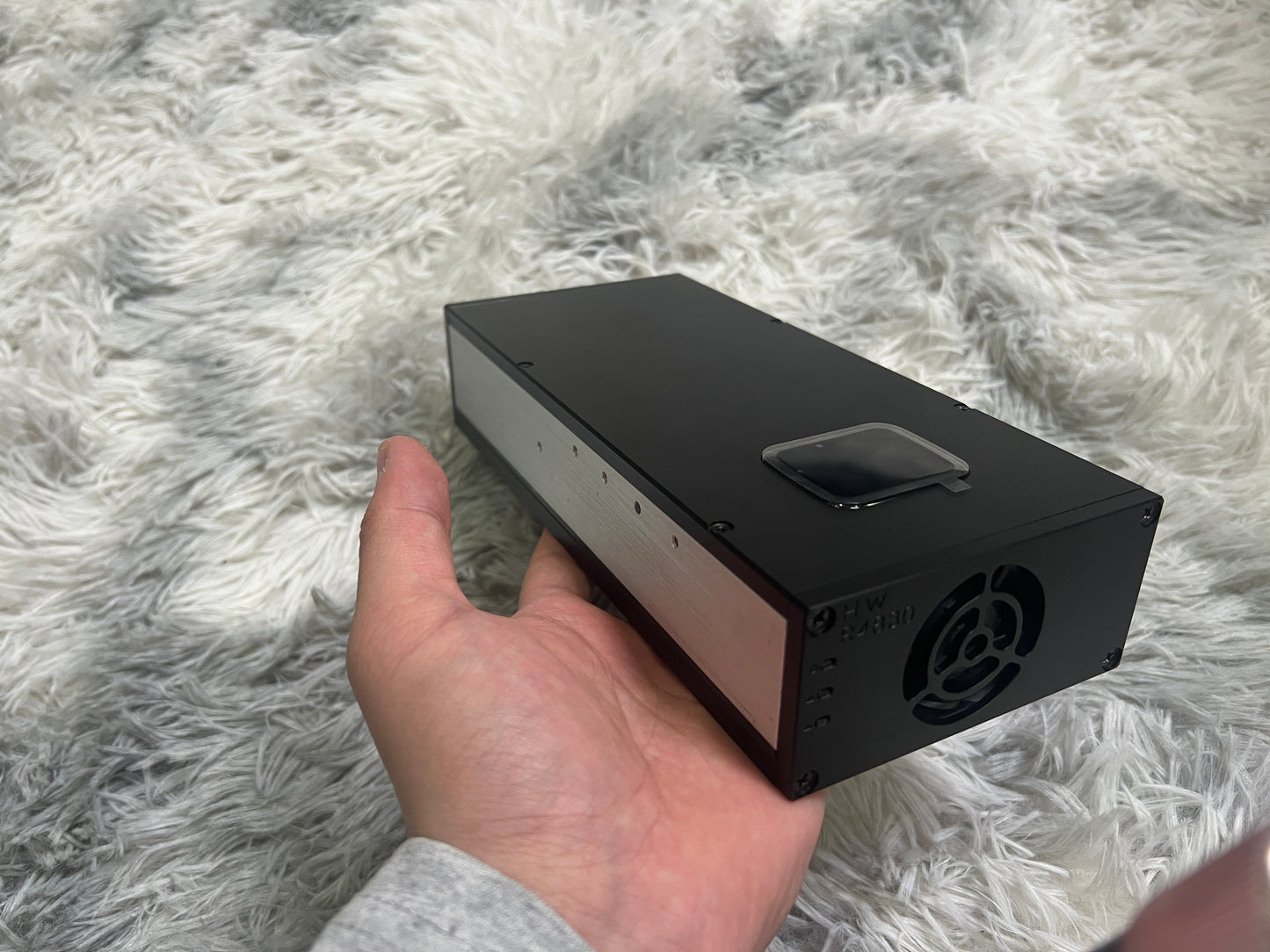 HW Charger R4830G1 Touchscreen