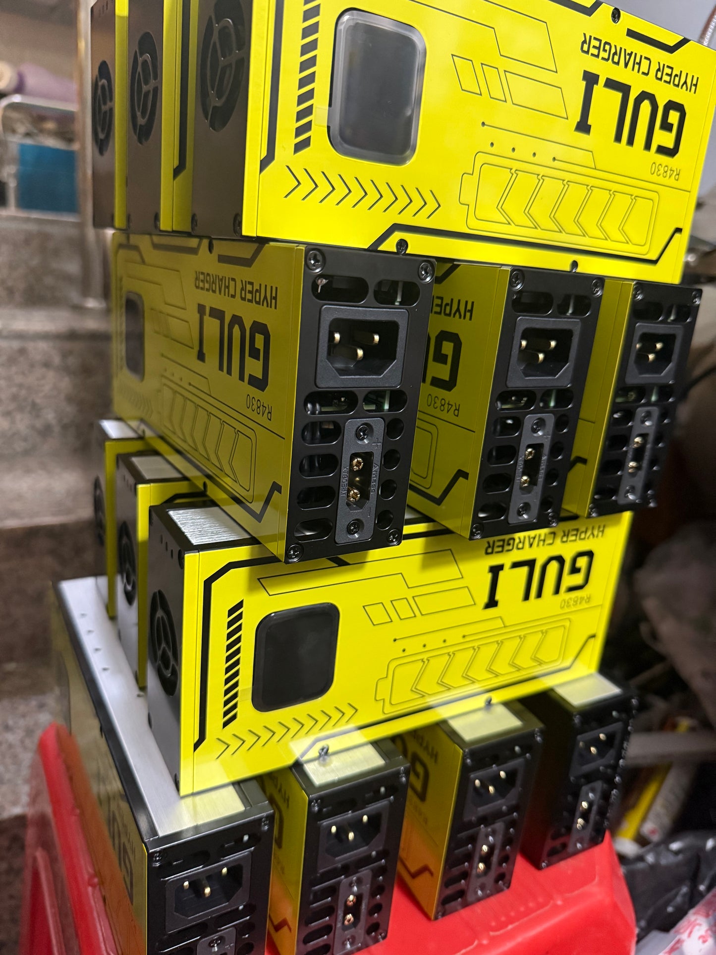 HW Charger R4830G1 Touchscreen