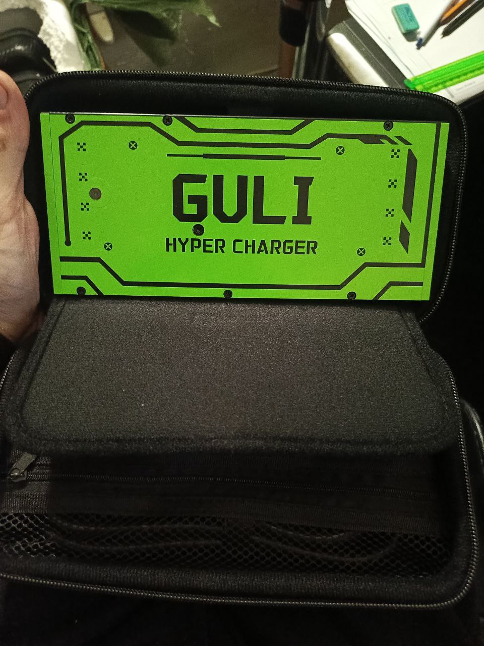 HW Charger R4830G1 Touchscreen