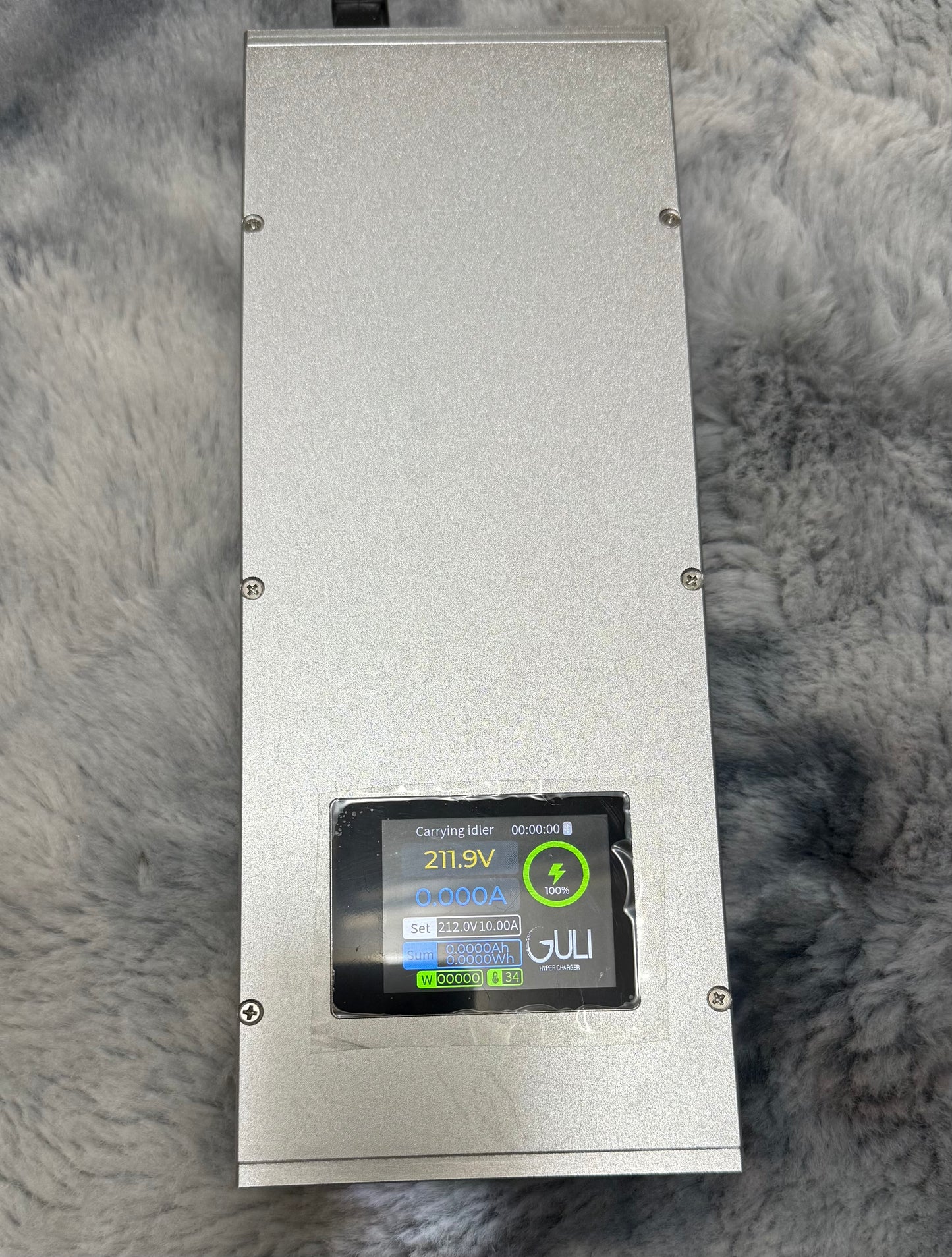 HW Charger R4875G1-O 2.4 inches Touchscreen