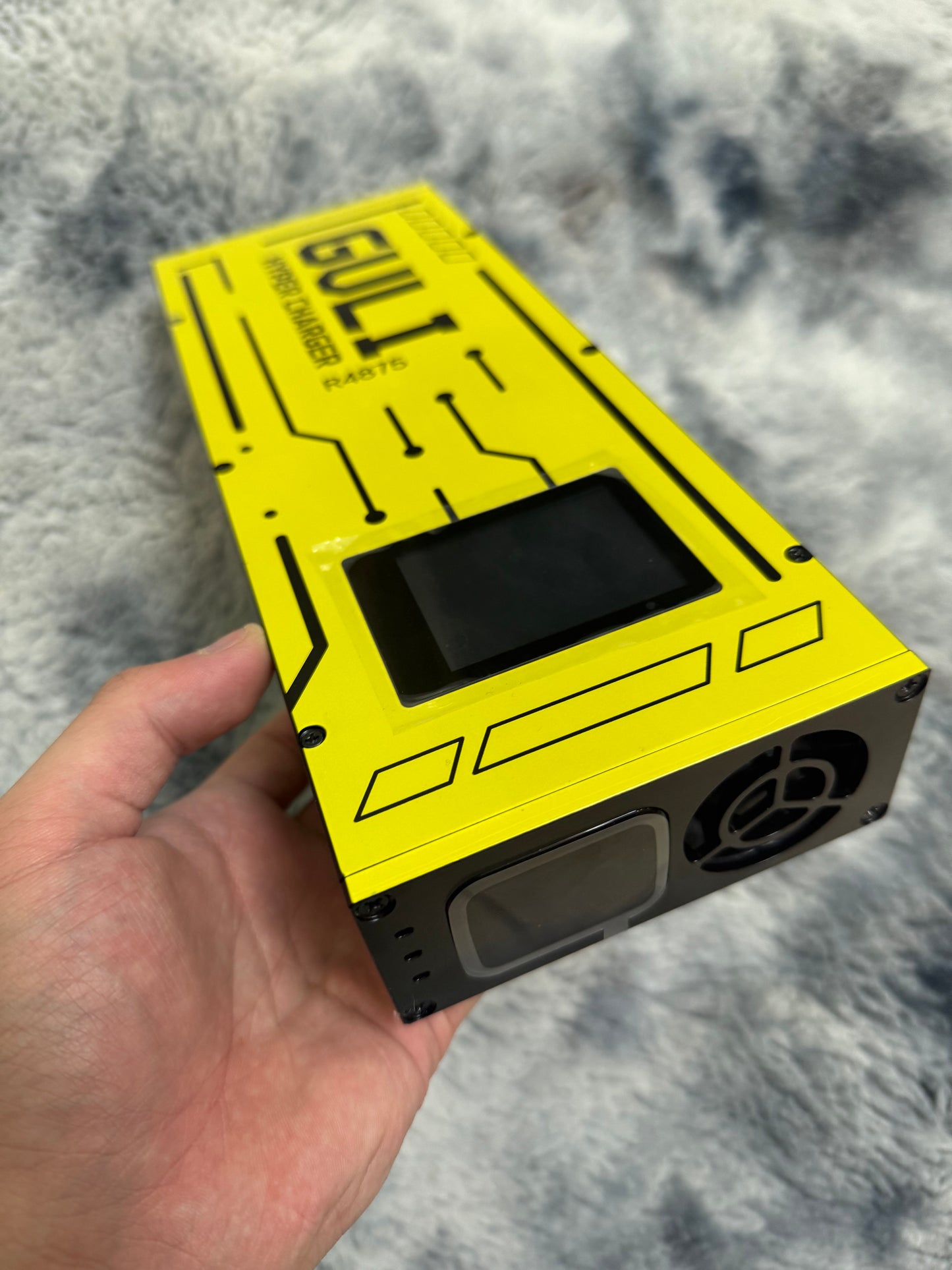 HW Charger R4875G1-T Dual screen display
