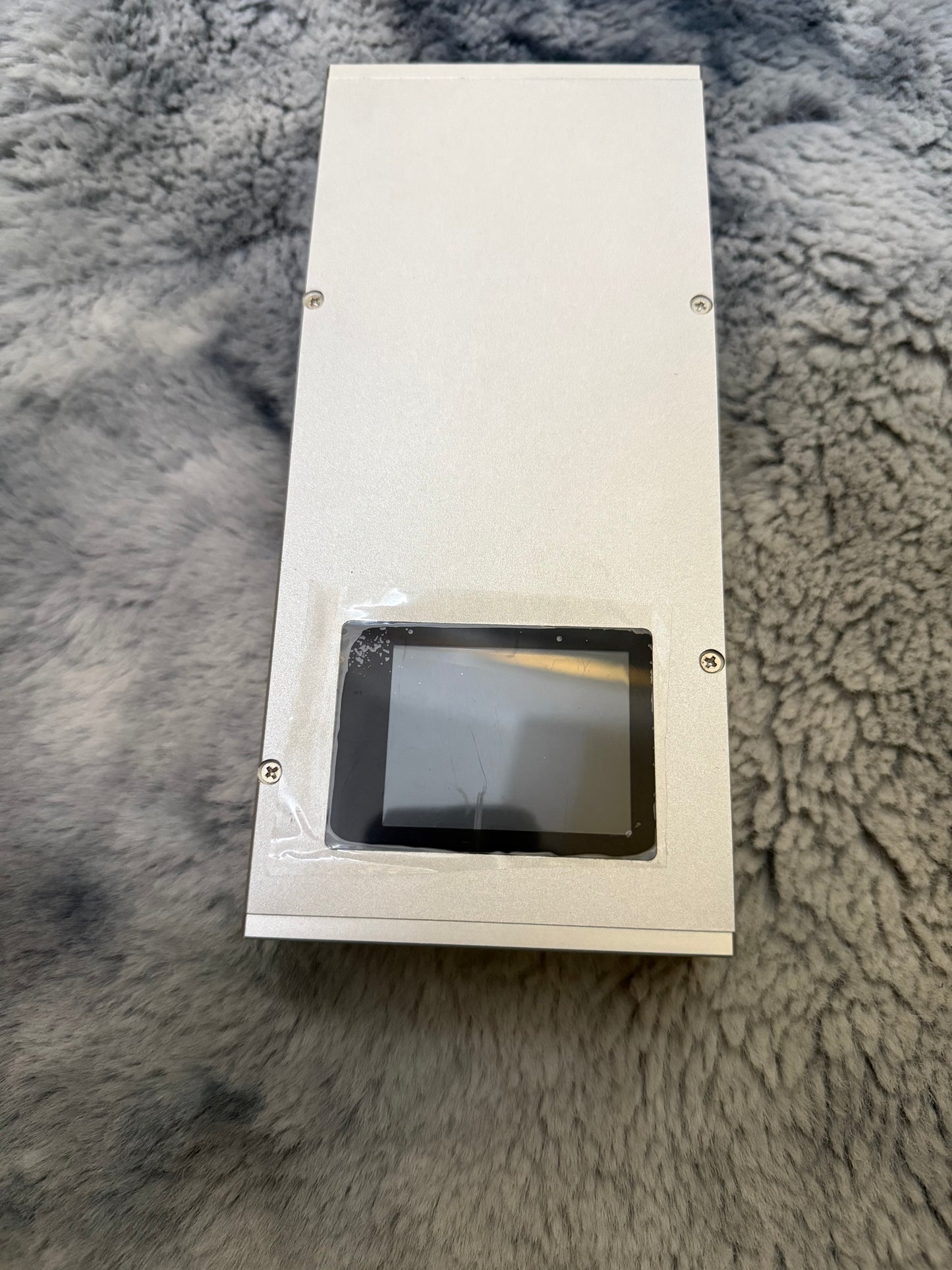 HW Charger R4830G1-O 2.4 inches Touchscreen