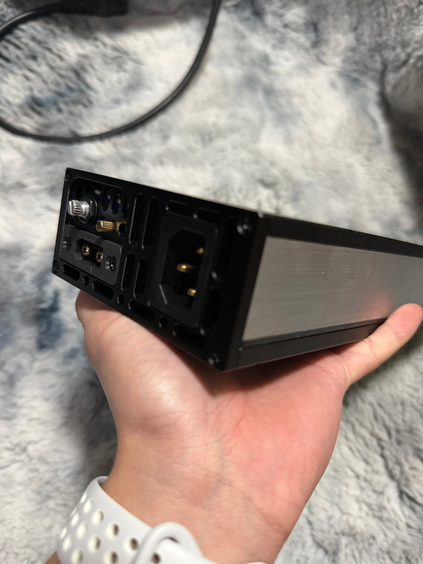 HW Charger R4875G1-S  100-212V