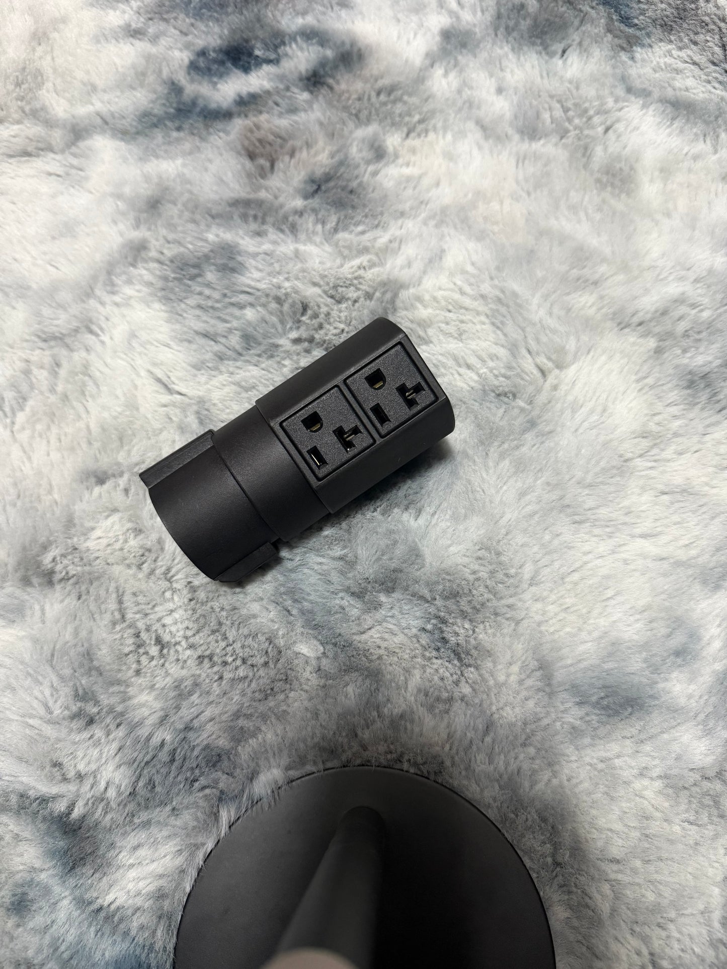 Hyper J1772 EV adapter. NEMA5-20*4