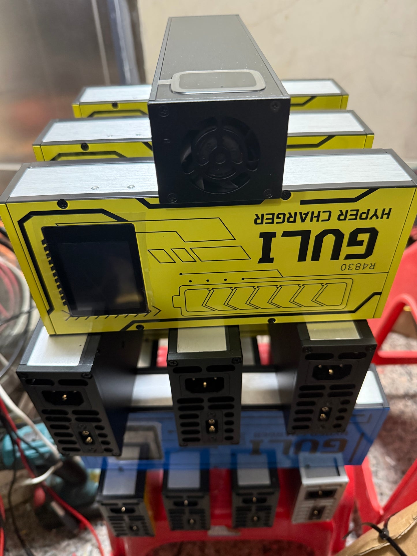 HW Charger R4830G1-O 2.4 inches Touchscreen